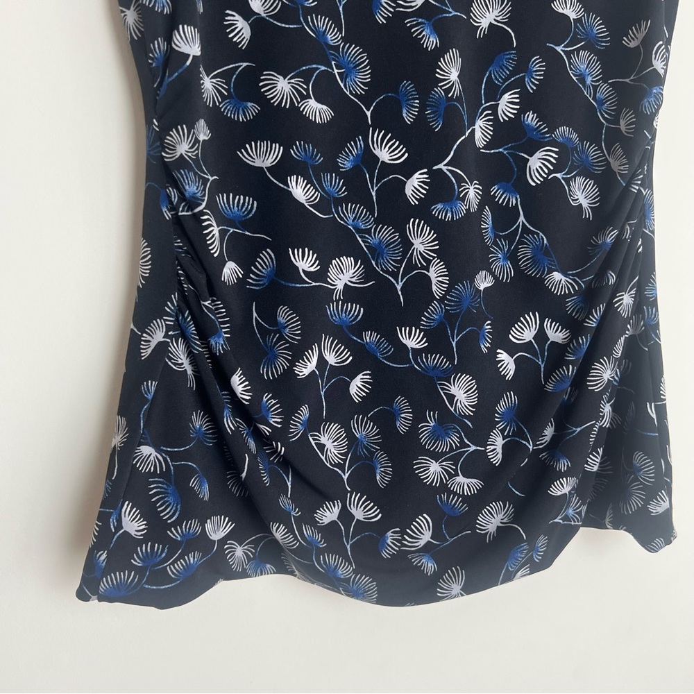 White House Black Market Navy Floral Sleeveless Blouse - Picture 5 of 7